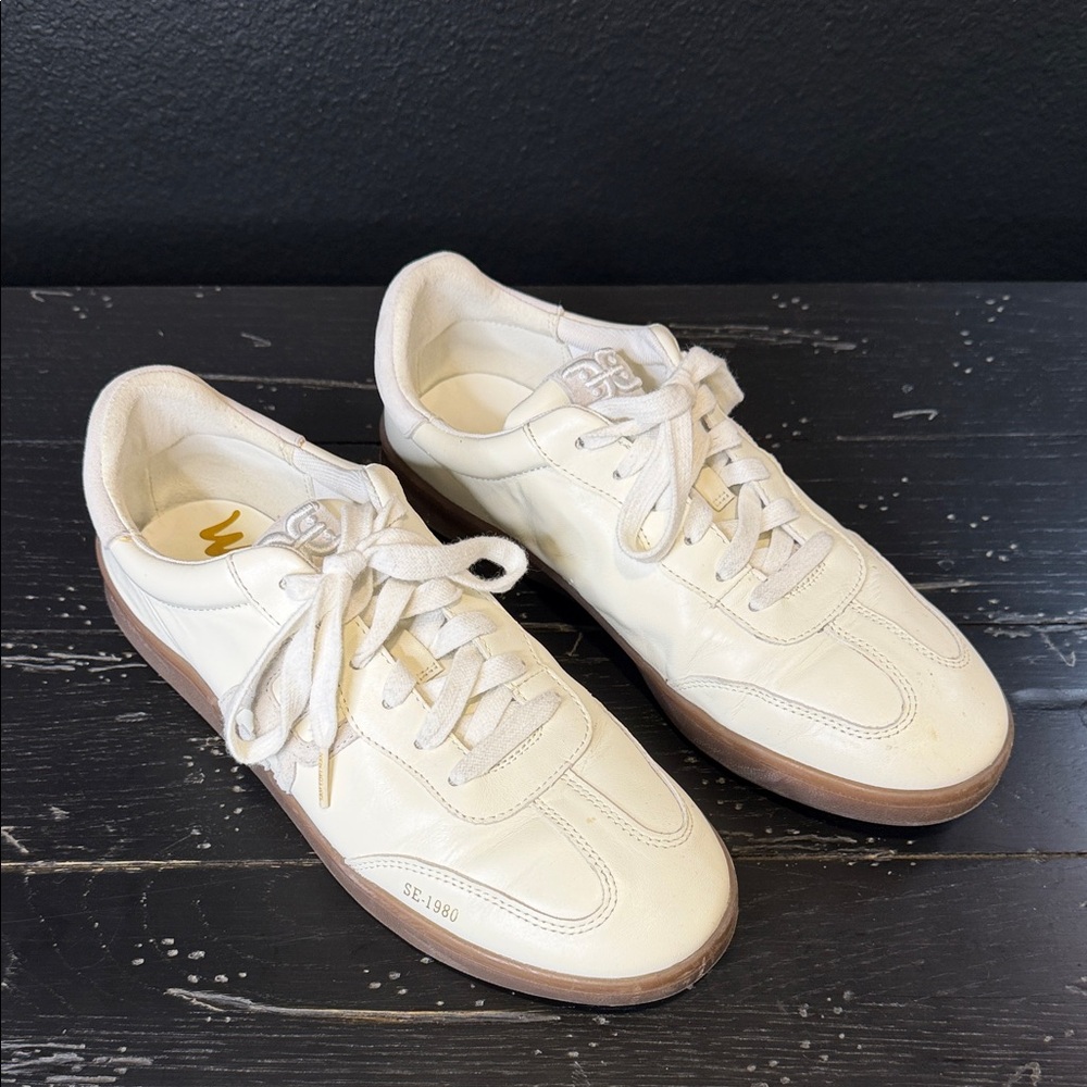 Sam Edelman Off-White and Brown Sneakers